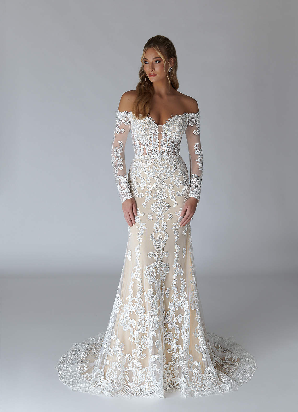 Solaris Wedding Dress-AZ6224924