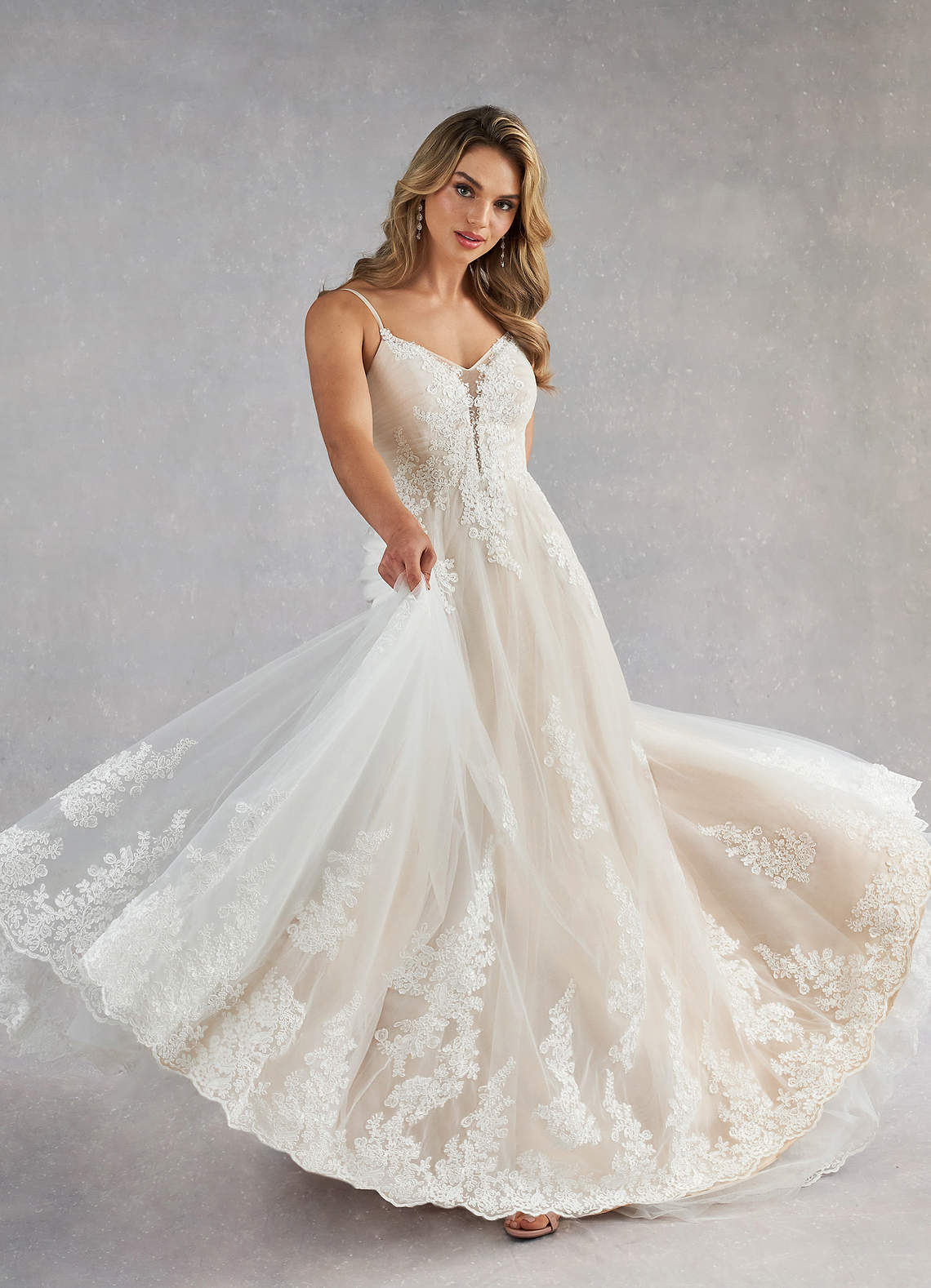 Avarie Wedding Dress-AZ94675384