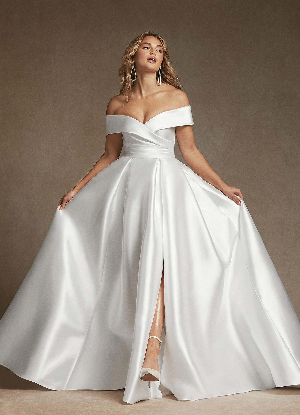 Michelle Wedding Dress-AZ72619101