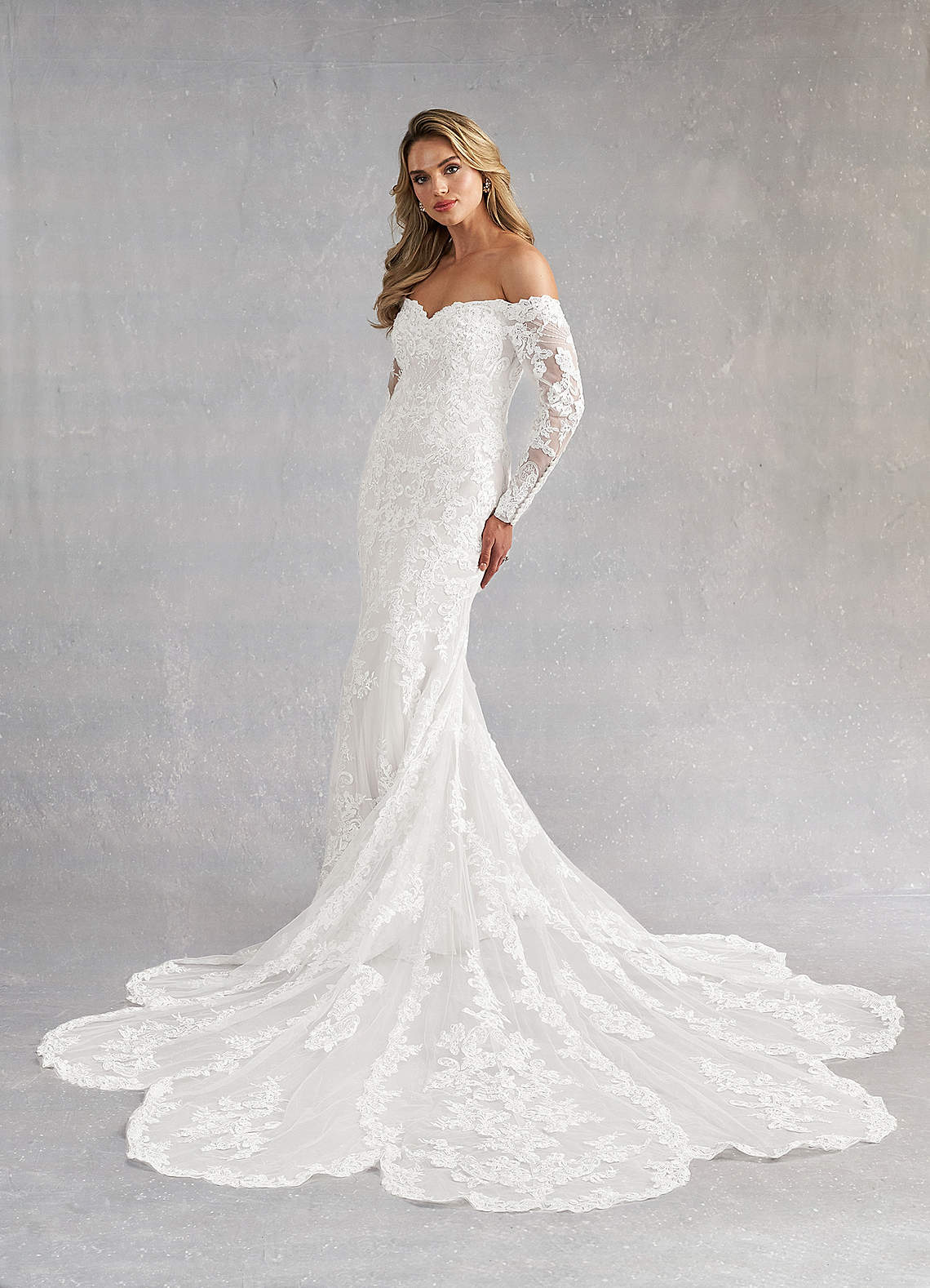 Empiria Wedding Dress-AZ7035785