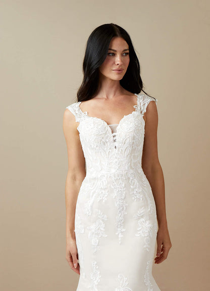 Roux Wedding Dress-AZ4932347