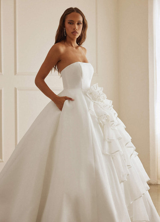 Christian Siriano Bridal For  2010-AZ60921638