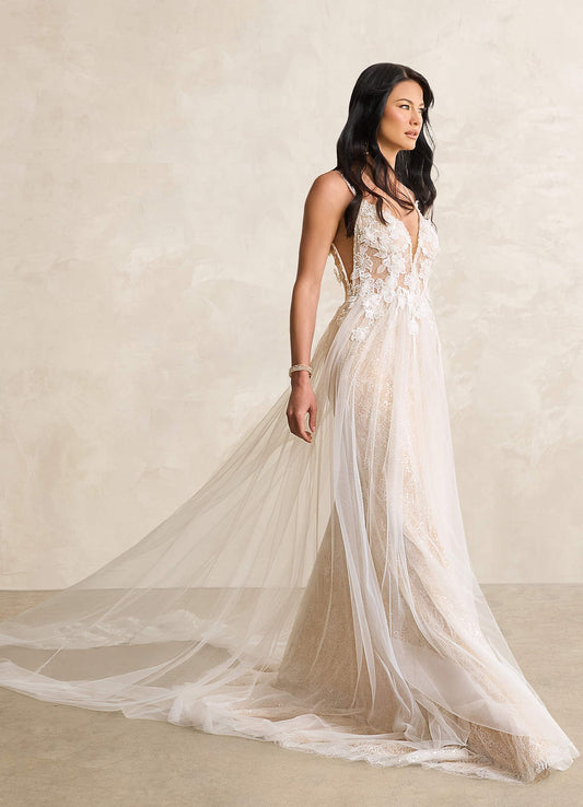 Avia Wedding Dress-AZ33693603
