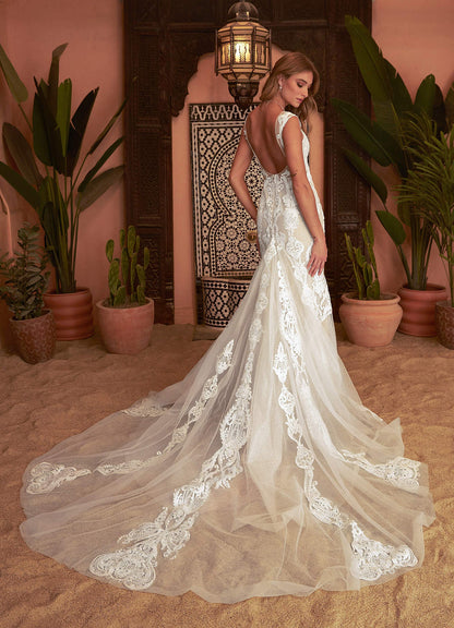 Delvita Wedding Dress-AZ4807248