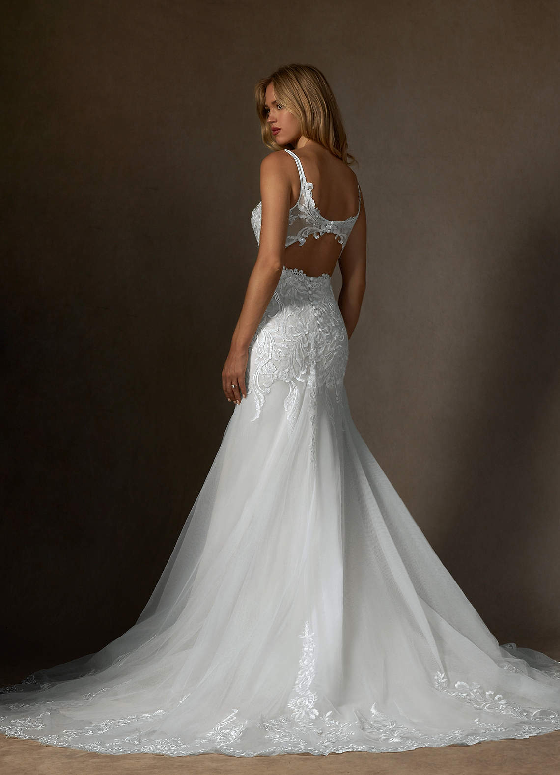 Diva Wedding Dress-AZ4932328