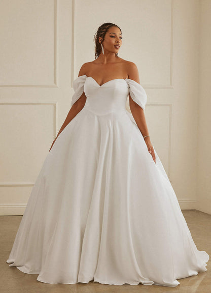 Christian Siriano Bridal For  2013-AZ53446099