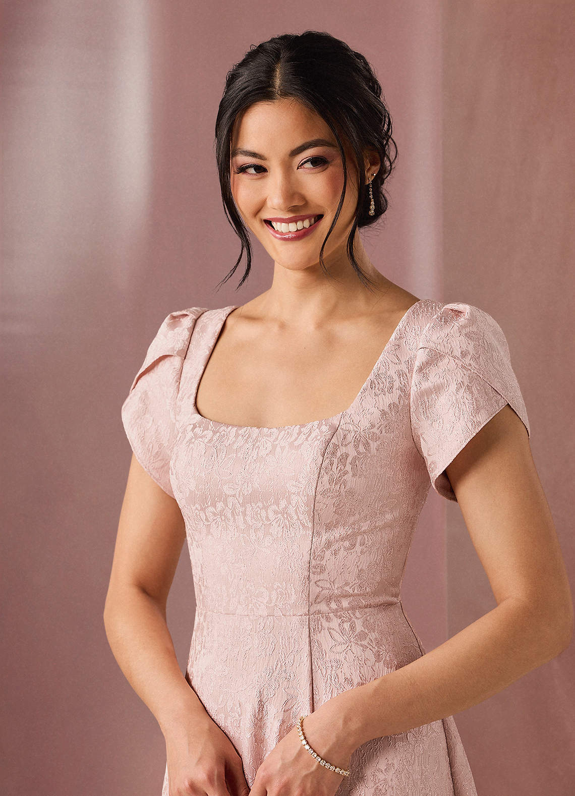 IRINA-AZ57730811